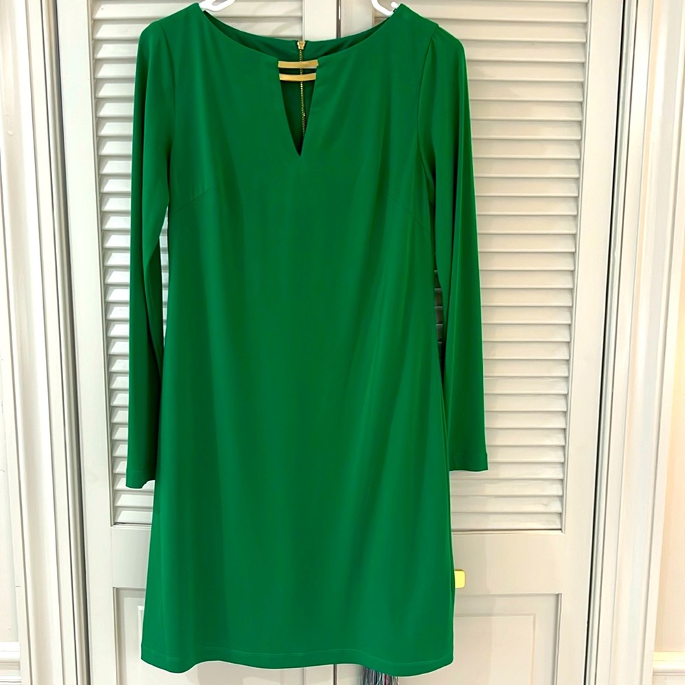 Green Vince Camuto shift dress with gold detail and exposed zipper